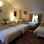 De L'ile Chez Wendy Et Fred Hotel 2*