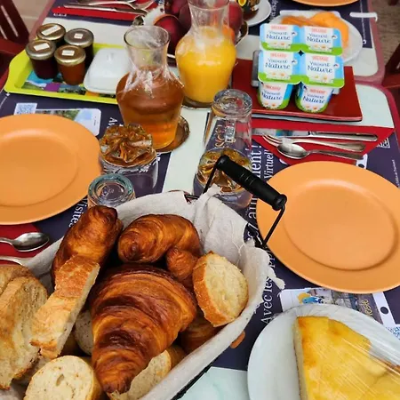 De L'ile Chez Wendy Et Fred ホテル