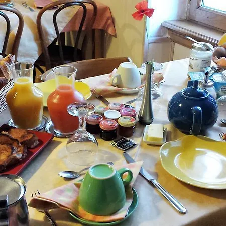 Отель De L'ile Chez Wendy Et Fred Jumeaux