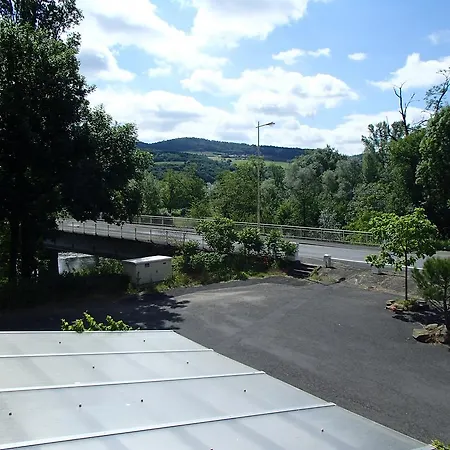 Отель De L'ile Chez Wendy Et Fred Jumeaux