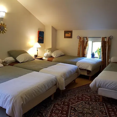 De L'ile Chez Wendy Et Fred 호텔 2*